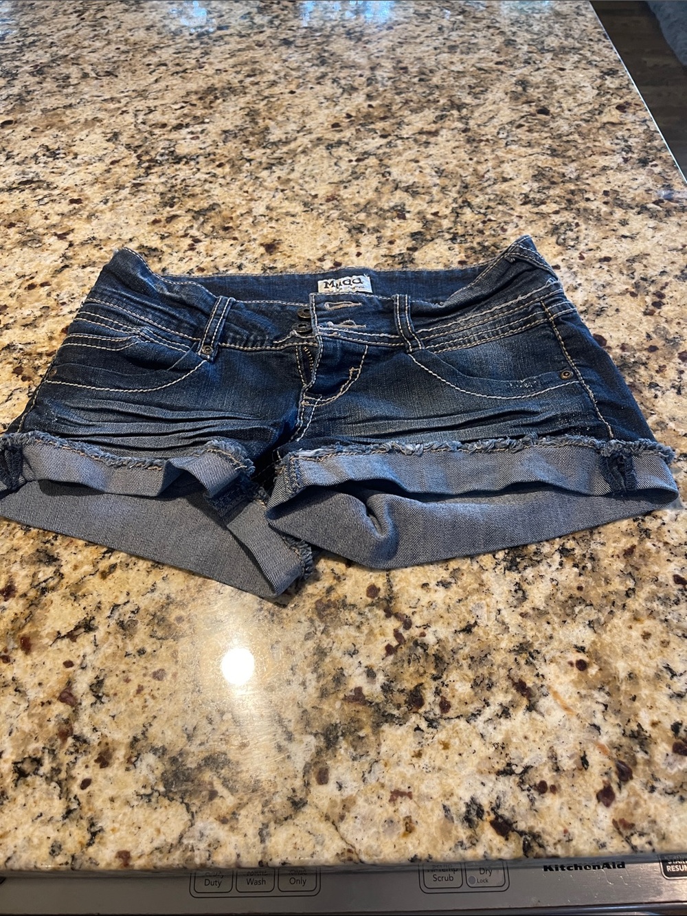 Mudd Women's Dark Wash Rolled Hem Denim Shorts